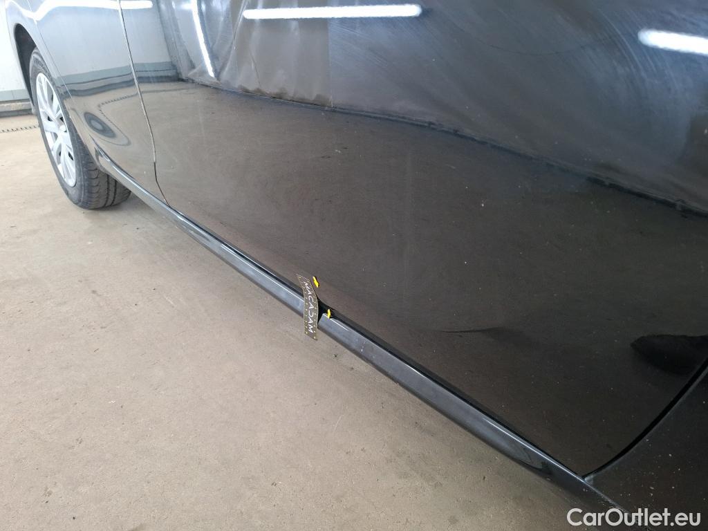  Peugeot  208  Affaire Premium Pack 1.6 HDi 75CV BVM5 E6 #14