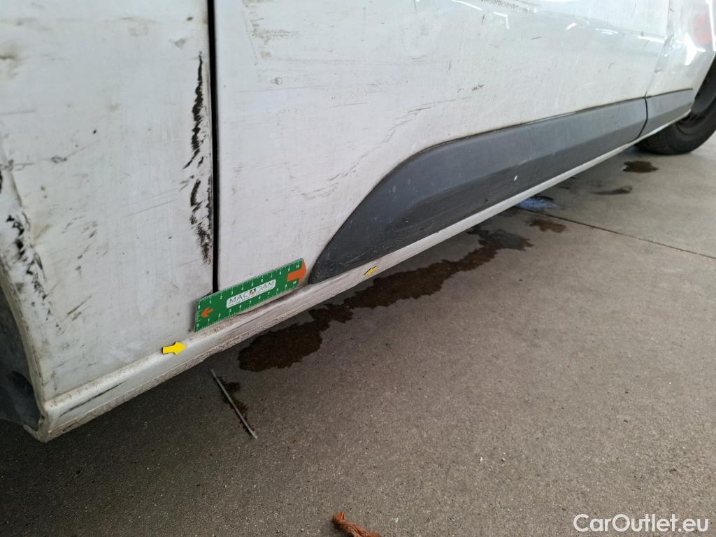  Peugeot  Expert  Fourgon Asphalt Standard 1.5 HDi 120CV BVM6 E6dT #23