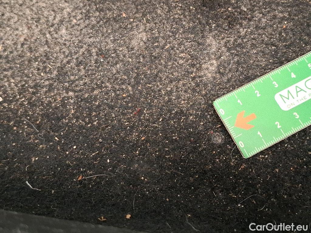  Peugeot  208  Affaire Premium Pack 1.6 HDi 75CV BVM5 E6 #25