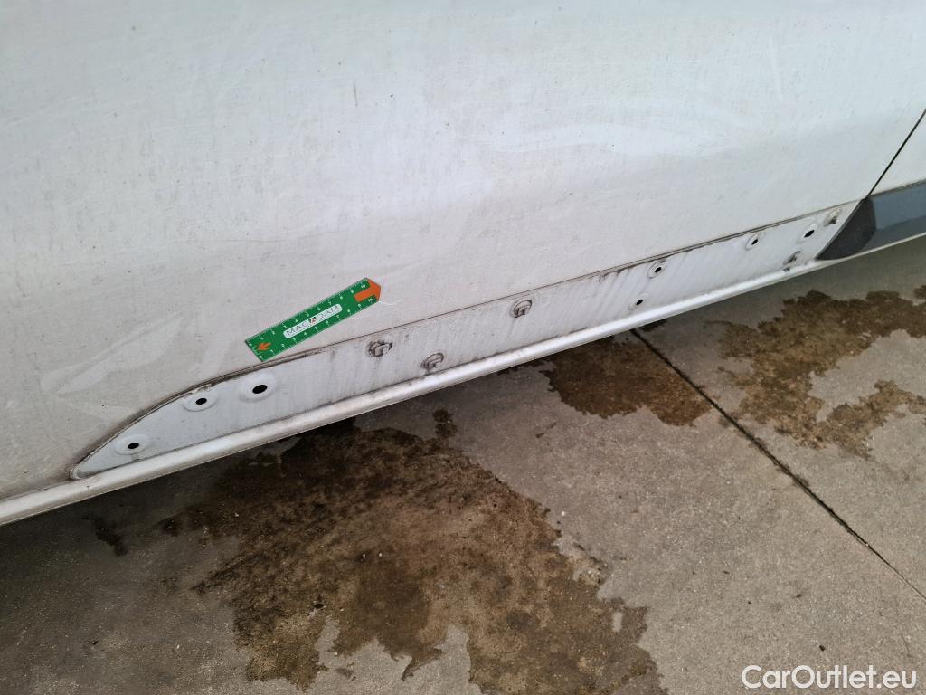  Peugeot  Expert  Fourgon Asphalt Standard 1.5 HDi 120CV BVM6 E6dT #54