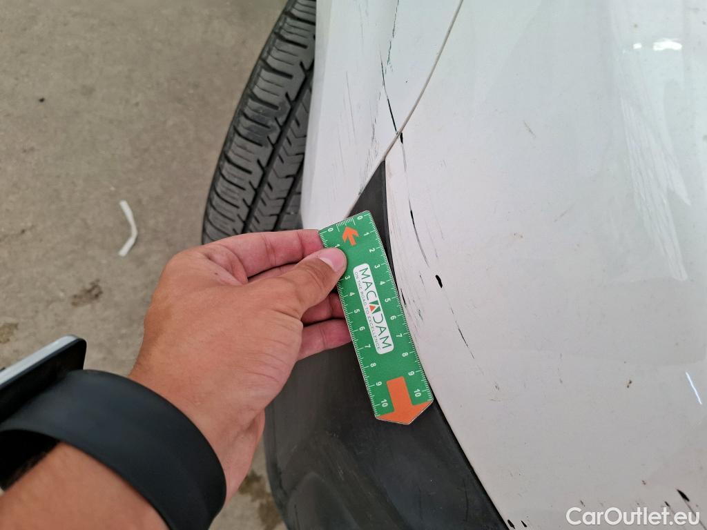  Peugeot  Expert  Fourgon Asphalt Standard 1.5 HDi 120CV BVM6 E6dT #36