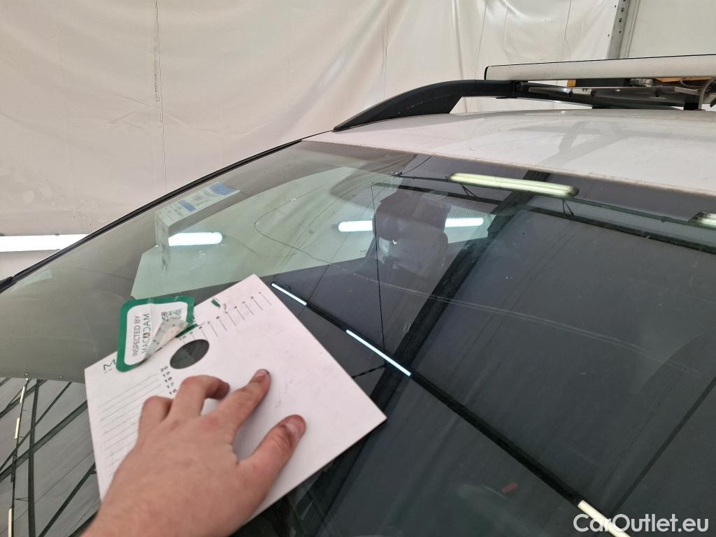  Dacia  Duster  II Comfort 4WD 1.5 dCi 115CV BVM6 E6dT #8