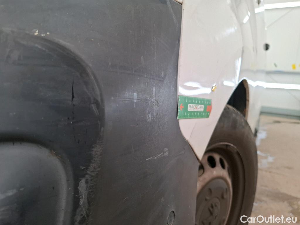  Peugeot  Expert  Fourgon Asphalt Standard 1.5 HDi 120CV BVM6 E6dT #30