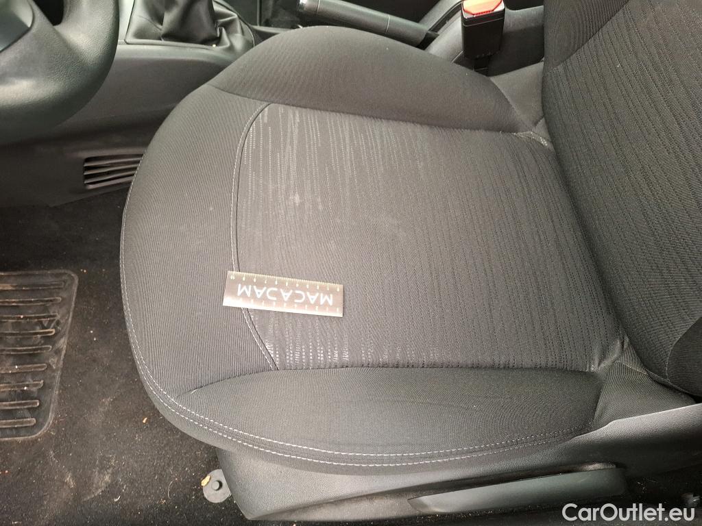  Peugeot  208  Affaire Premium Pack 1.6 HDi 75CV BVM5 E6 #10