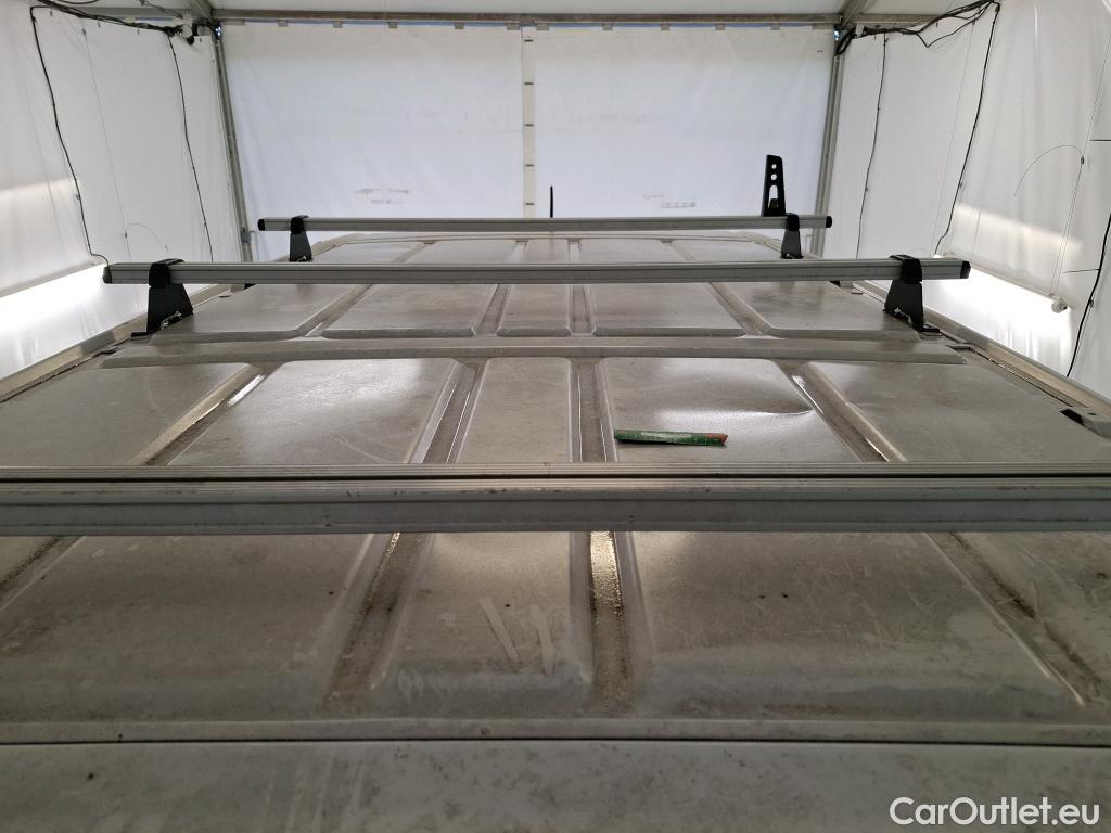  Peugeot  Expert  Fourgon Premium Pack Standard 1.6 HDi 95CV BVM5 E6 #18