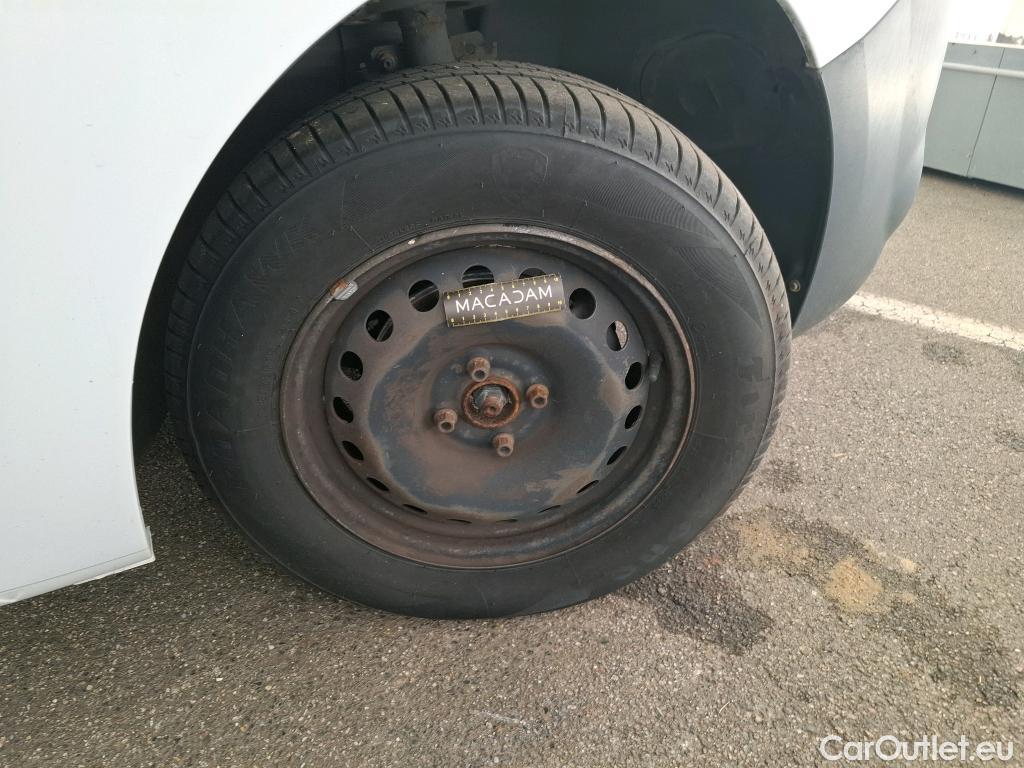  Renault  Kangoo  Express Extra (Série Spéciale) 1.5 dCi 75CV BVM5 E6 #29