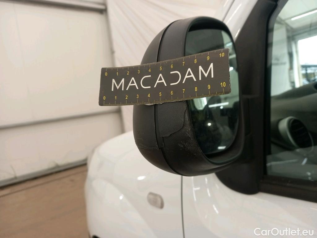  Renault  Kangoo RENAULT  Express / 2013 / 4P / Fourgonnette Extra R-Link - Blue dCi 95 #4