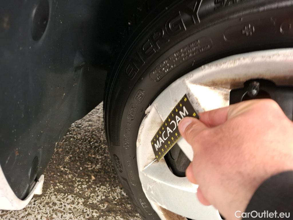  Renault  Kangoo  Express Maxi Extra (Série Spéciale) 1.5 dCi 90CV BVM5 E6 #21