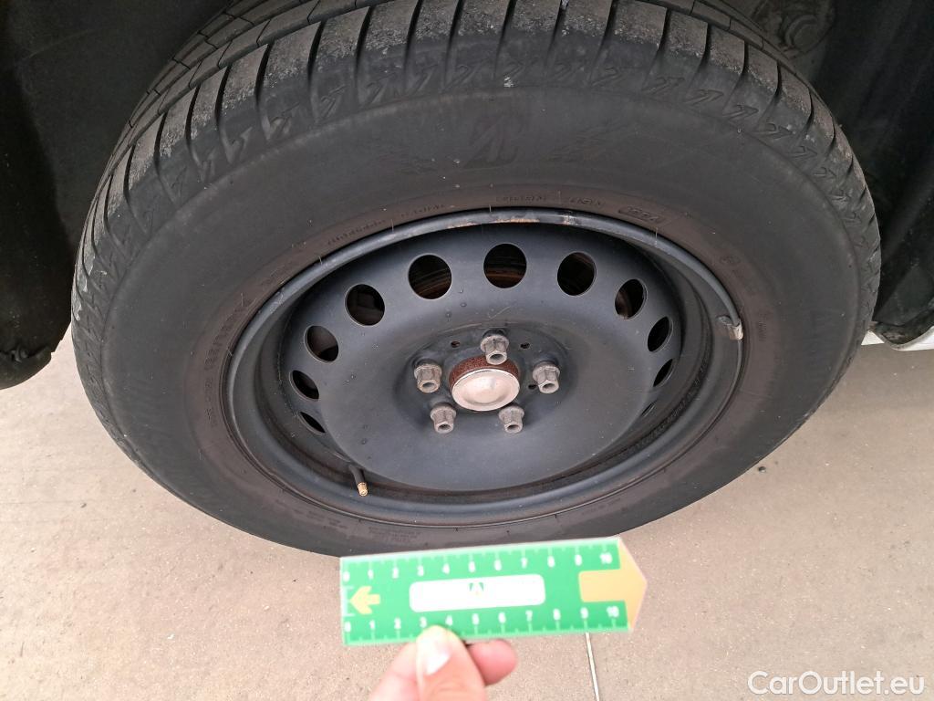  Renault  Kangoo  Express Maxi Extra (Série Spéciale) 1.5 #32