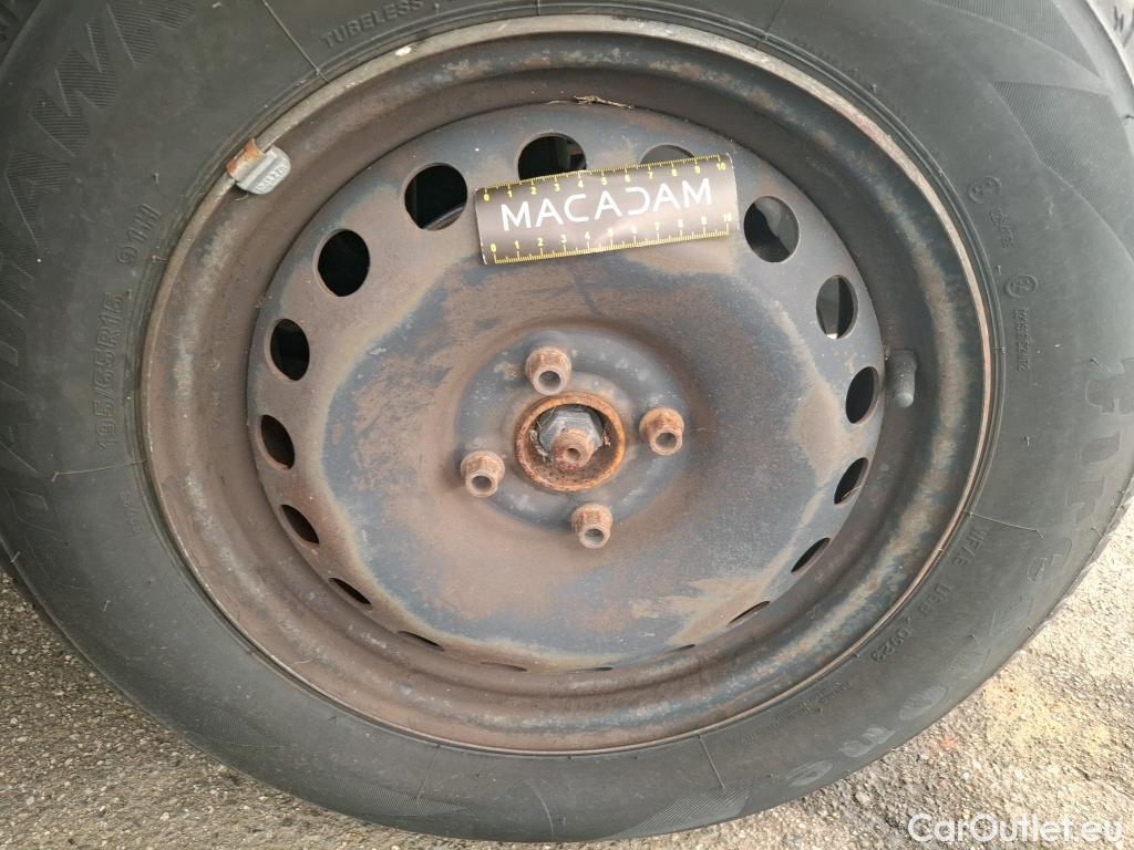  Renault  Kangoo  Express Extra (Série Spéciale) 1.5 dCi 75CV BVM5 E6 #30