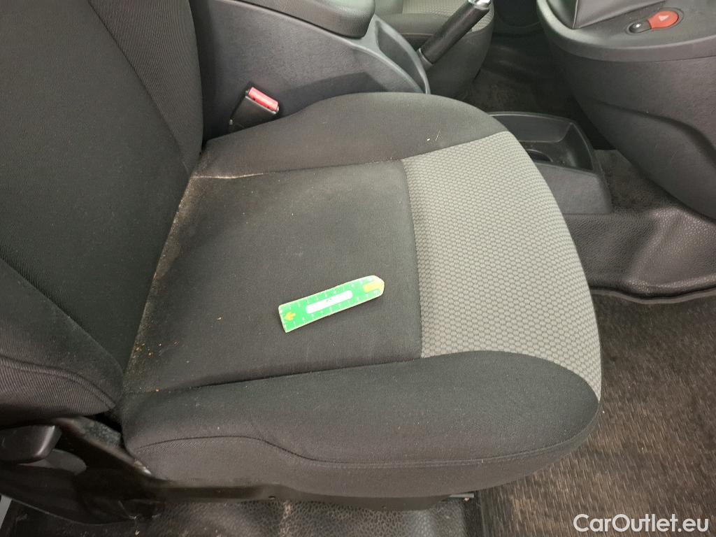  Renault  Kangoo  Express Extra (Série Spéciale) 1.5 dCi 75CV BVM5 E6 #9