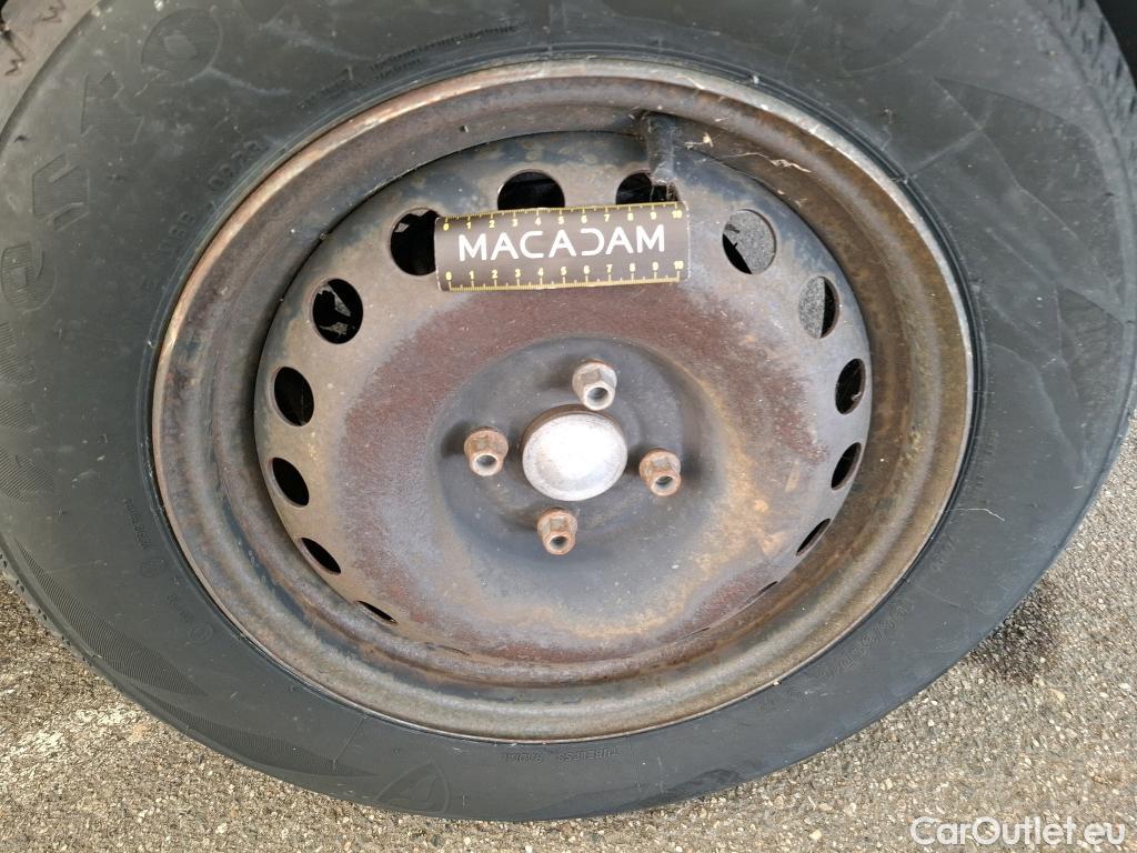  Renault  Kangoo  Express Extra (Série Spéciale) 1.5 dCi 75CV BVM5 E6 #26