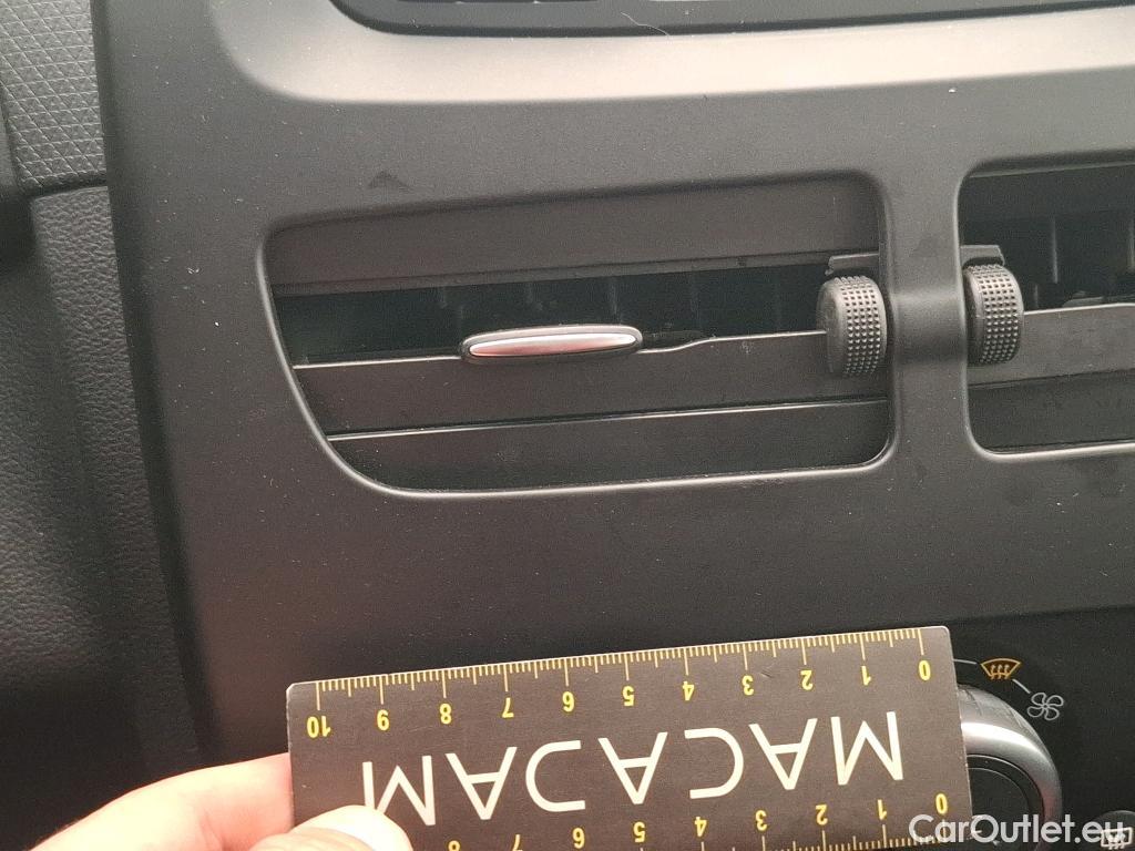  Renault  Clio  IV Air 1.5 dCi 75CV BVM5 E6 #2