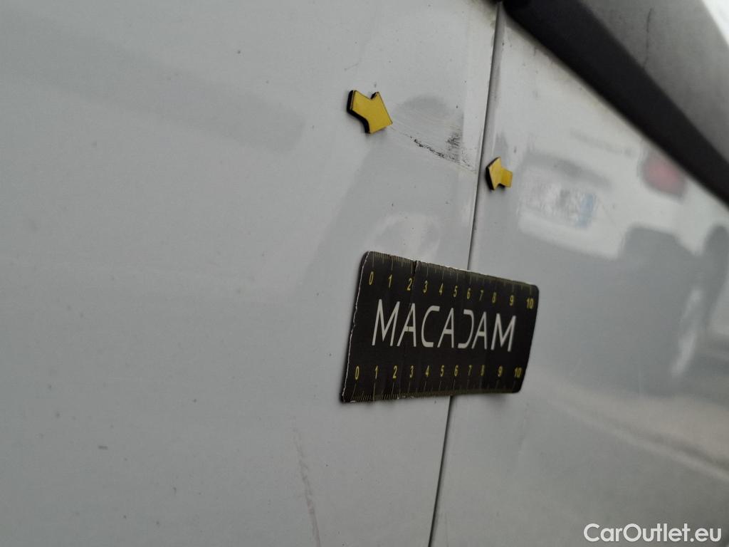  Renault  Kangoo RENAULT  Express / 2013 / 4P / Fourgonnette Gd Volume Gd Confort - Blue dCi 95 #13