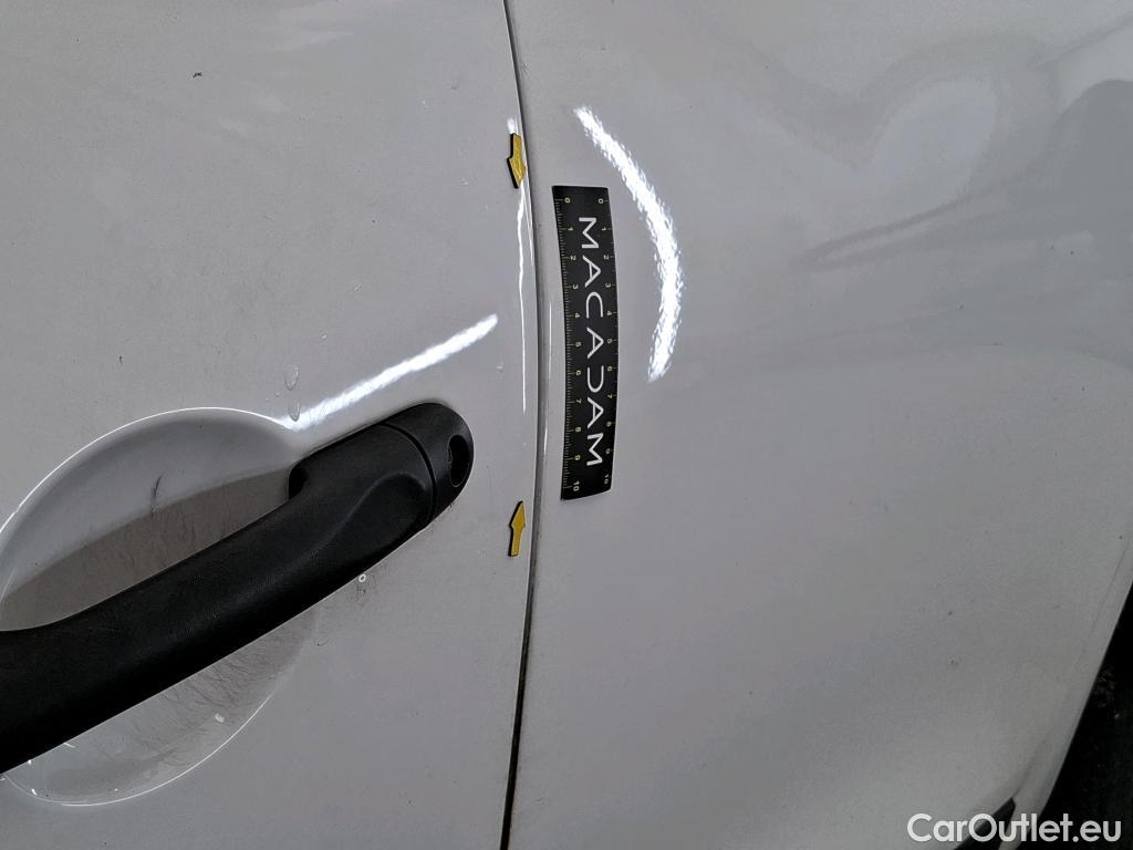  Renault  Clio  IV Air 1.5 dCi 90CV BVM5 E6 #2