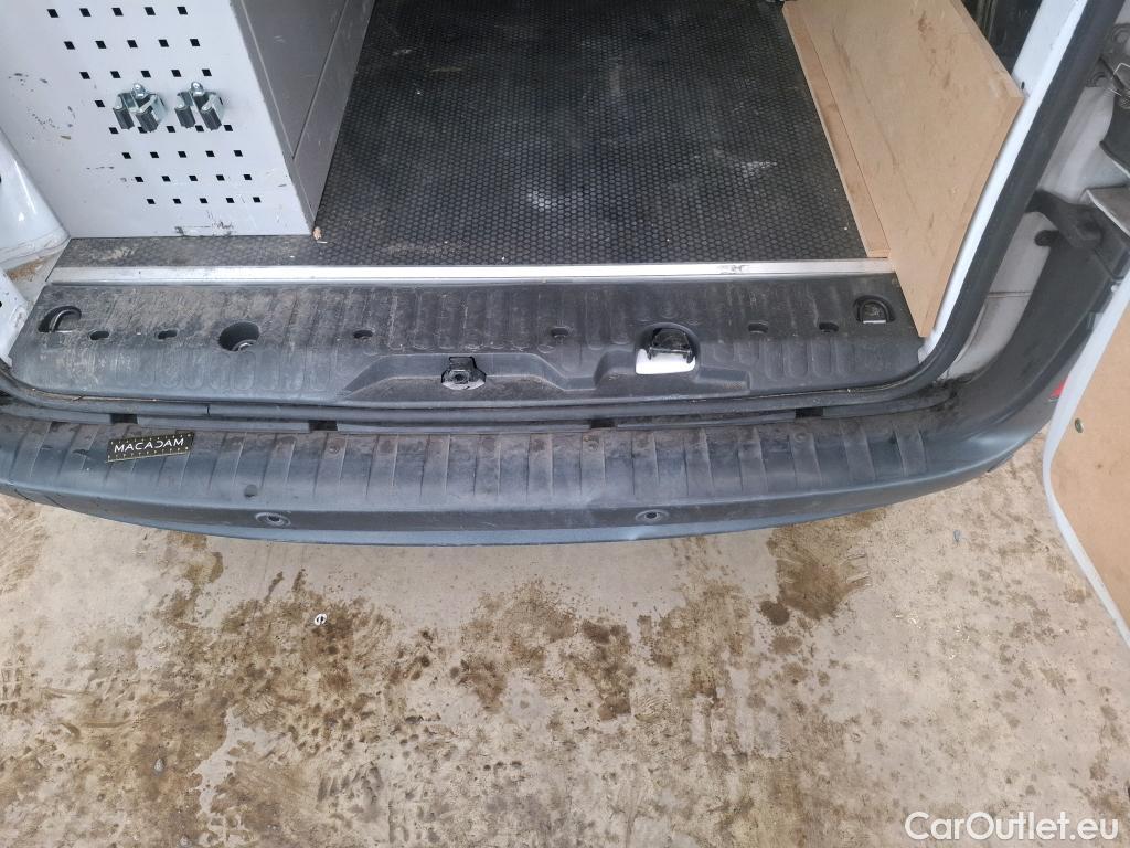  Renault  Kangoo  Express Maxi Extra (Série Spéciale) 1.5 dCi 90CV BVM5 E6 #10