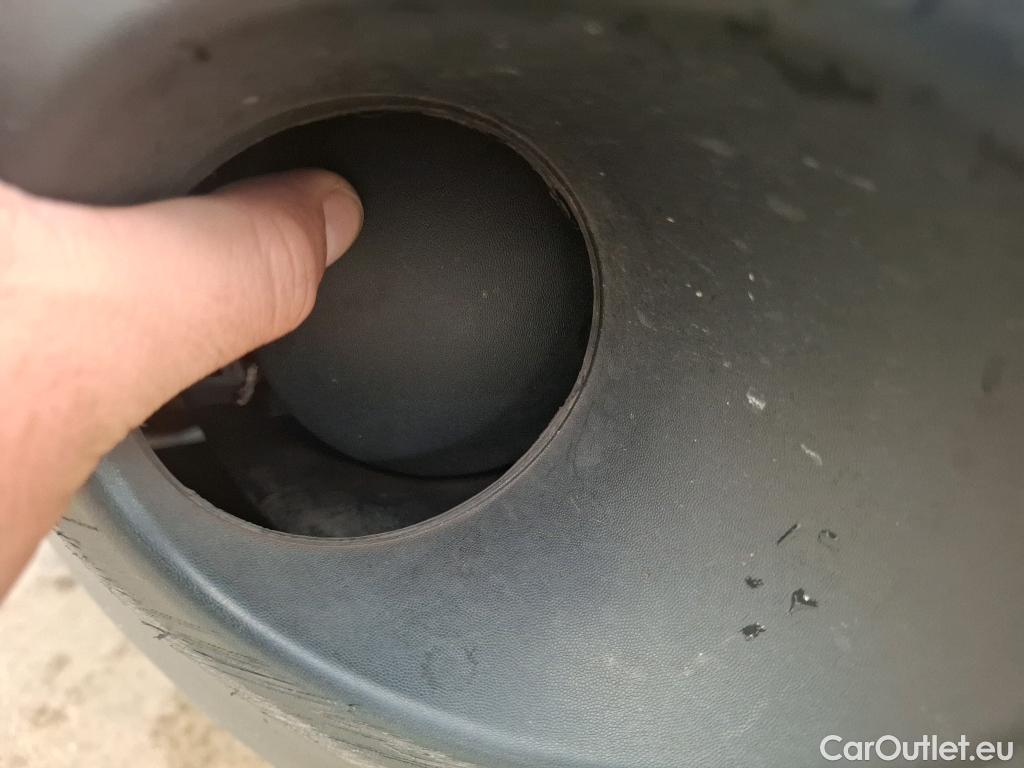  Renault  Kangoo  Express Maxi Extra (Série Spéciale) 1.5 dCi 90CV BVM5 E6 #47