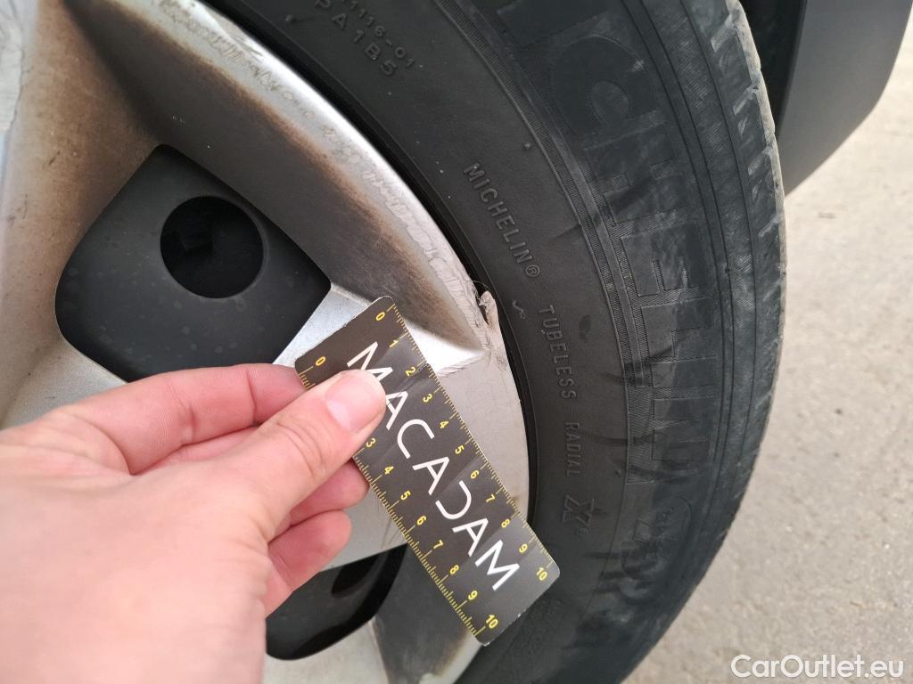  Renault  Kangoo RENAULT  Express / 2013 / 4P / Fourgonnette Gd Volume Gd Confort - Blue dCi 95 #57