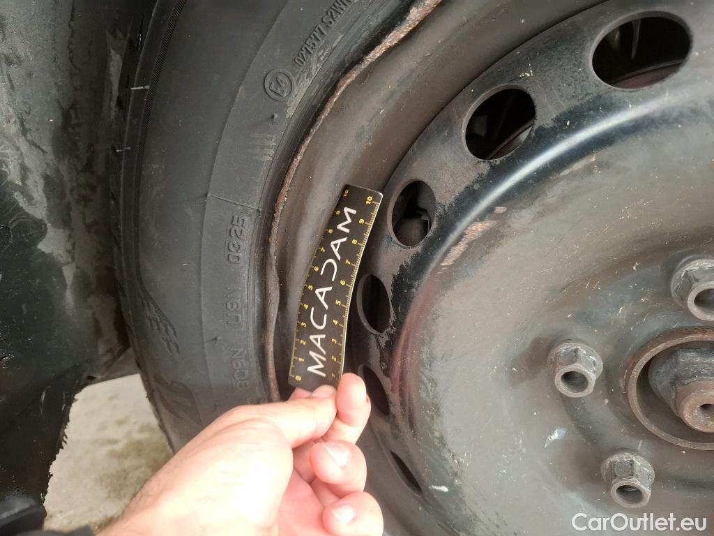  Renault  Kangoo  Express Grand Confort (L1) 1.5 dCi 90CV BVM5 E6 #104