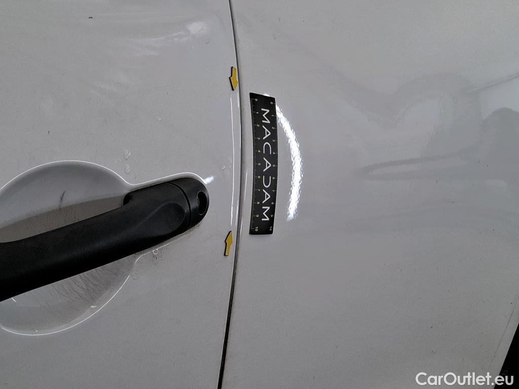  Renault  Clio  IV Air 1.5 dCi 90CV BVM5 E6 #3