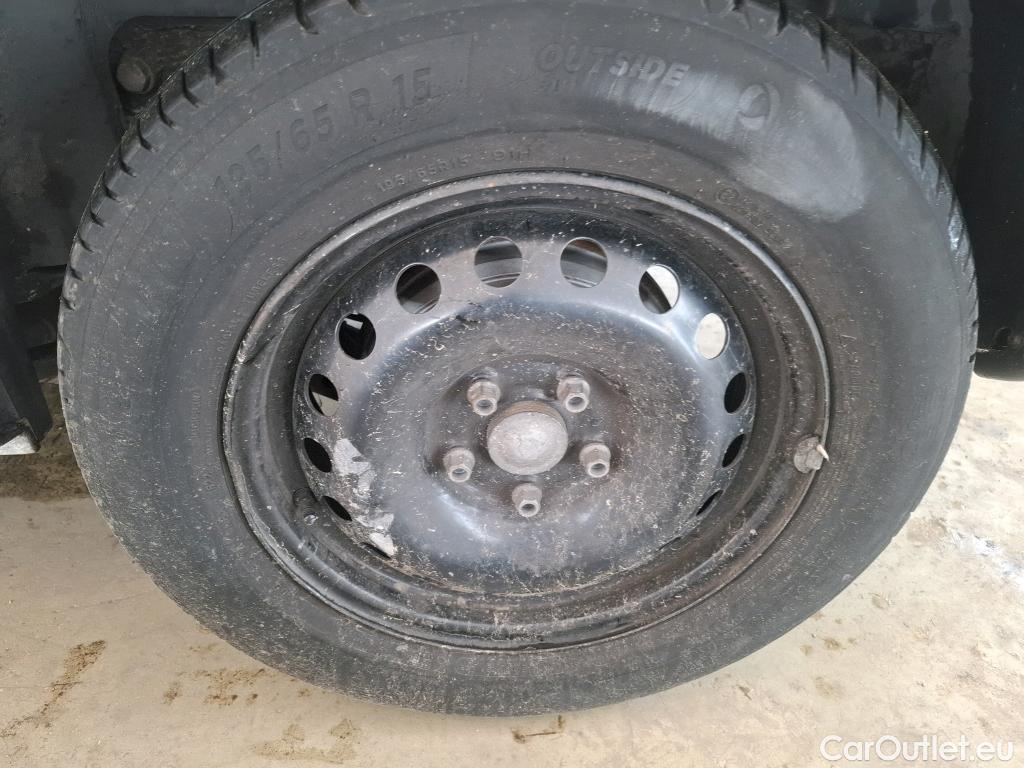  Renault  Kangoo  Express Grand Confort (L1) 1.5 dCi 90CV BVM5 E6 #118