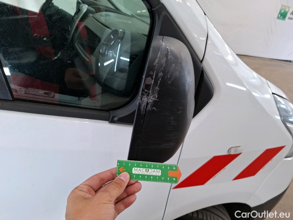  Renault  Trafic  Furgon Grand Confort L1H1 1200 1.6 dCi 125CV BVM6 E6 #13