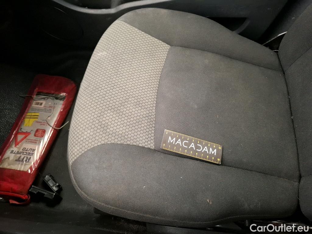  Renault  Kangoo  Express Grand Confort (L1) 1.5 dCi 90CV BVM5 E6 #122