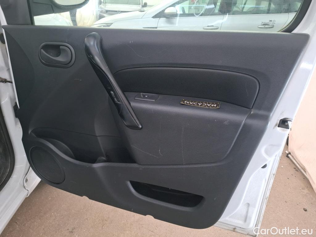  Renault  Kangoo RENAULT  Express / 2013 / 4P / Fourgonnette Gd Volume Gd Confort - Blue dCi 95 #45