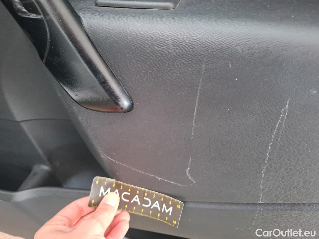  Renault  Kangoo RENAULT  Express / 2013 / 4P / Fourgonnette Gd Volume Gd Confort - Blue dCi 95 #48