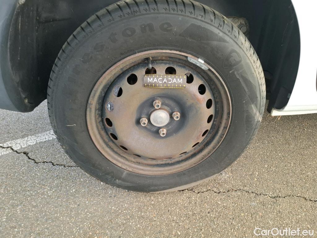  Renault  Kangoo  Express Extra (Série Spéciale) 1.5 dCi 75CV BVM5 E6 #27