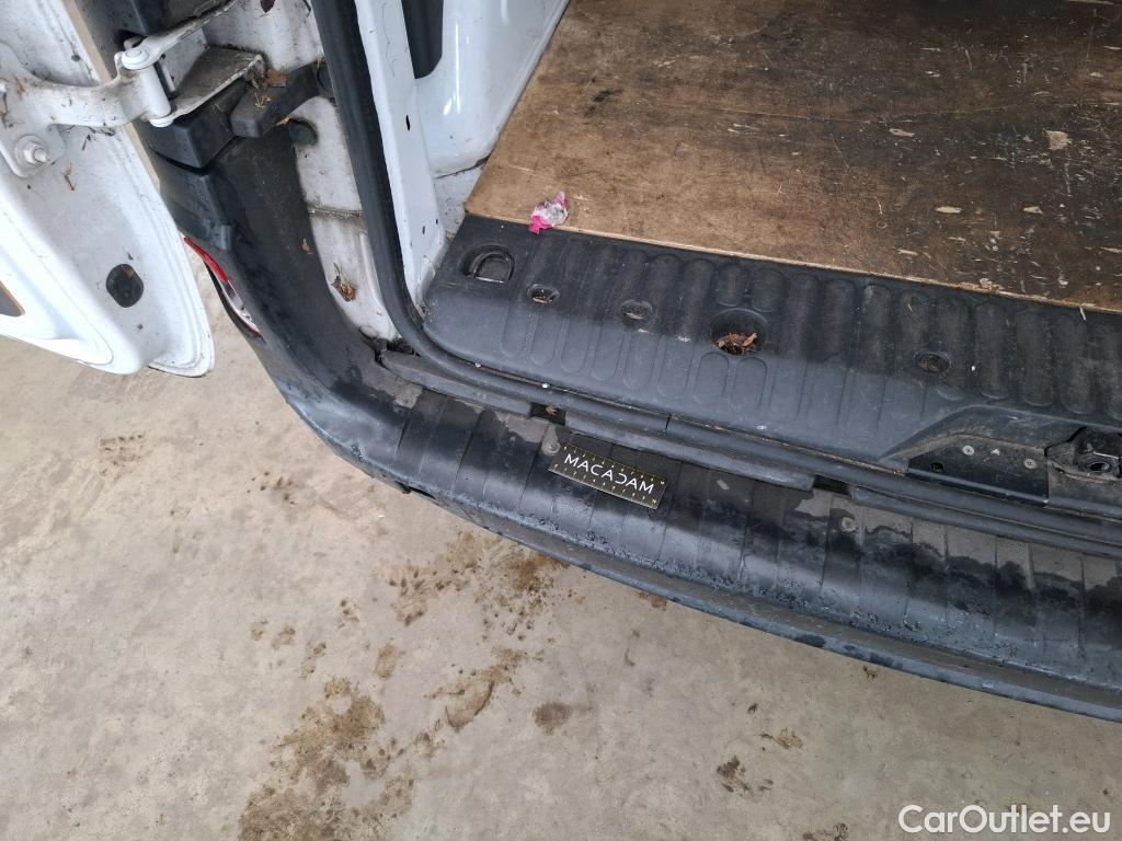  Renault  Kangoo  Express Grand Confort (L1) 1.5 dCi 90CV BVM5 E6 #66