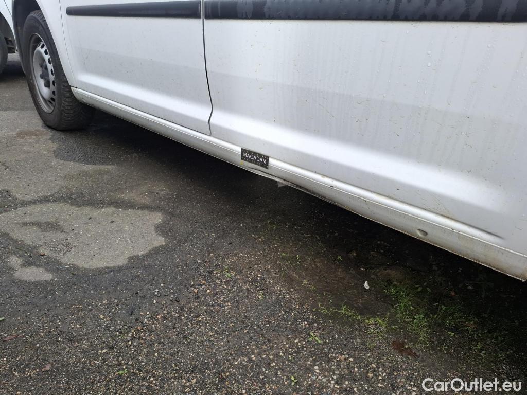  Volkswagen  Caddy VOLKSWAGEN  Van / 2015 / 4P / Fourgonnette 2.0 TDI 75 Business Line #21