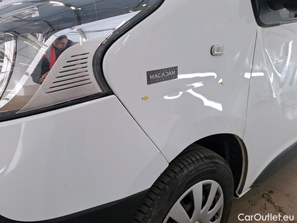  Renault  Trafic  III Fourgon Grand Confort L2H1 1200 1.6 dCi 125CV BVM6 E6 #14