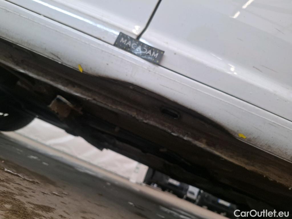  Volkswagen  Caddy VOLKSWAGEN  Van / 2015 / 4P / Fourgonnette 2.0 TDI 75 Business Line #23