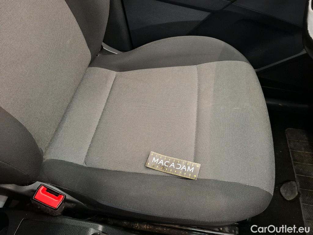  Volkswagen  Caddy VOLKSWAGEN  Van VU 4p Fourgonnette 2.0 TDI 102 Business Line Plus #32