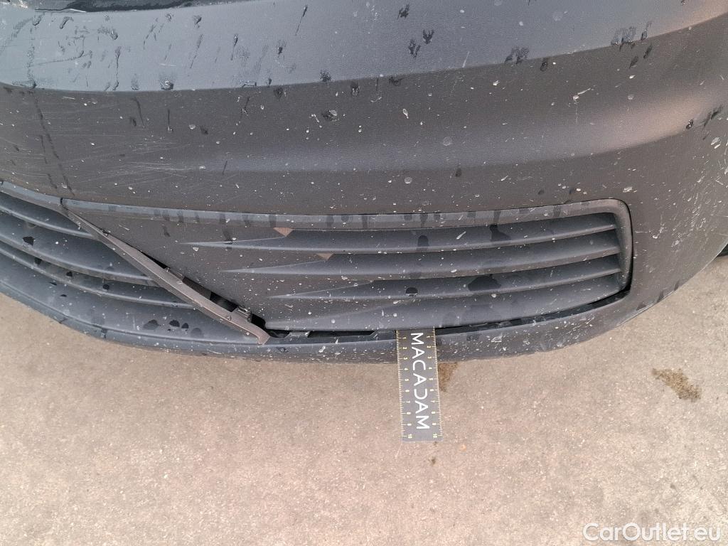  Volkswagen  Caddy VOLKSWAGEN  Van / 2015 / 4P / Fourgonnette 2.0 TDI 75 Business Line #42