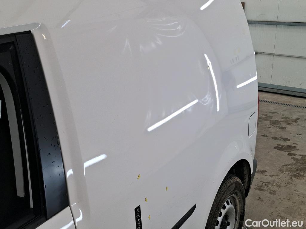  Volkswagen  Caddy VOLKSWAGEN  Van / 2015 / 4P / Fourgonnette 2.0 TDI 75 Business Line #13