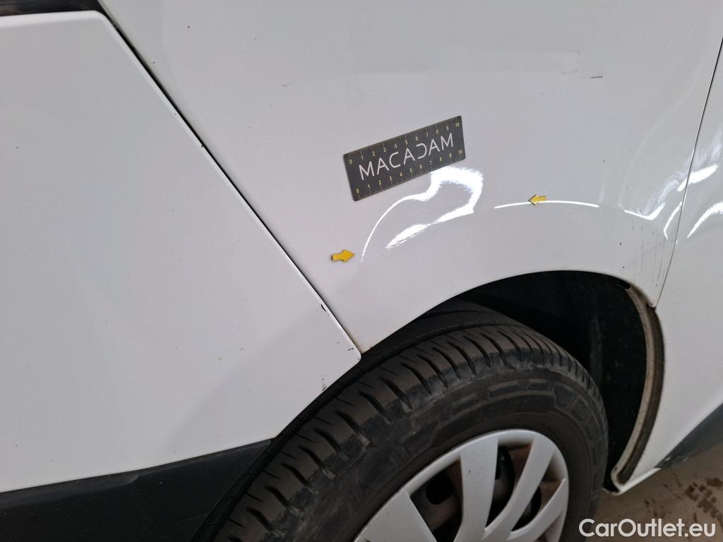  Renault  Trafic  III Fourgon Grand Confort L2H1 1200 1.6 dCi 125CV BVM6 E6 #15