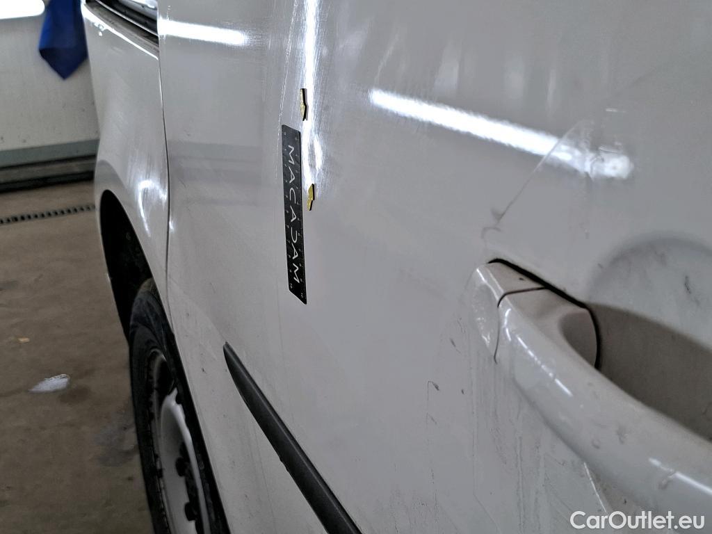  Volkswagen  Caddy VOLKSWAGEN  Van VU 4p Fourgonnette 2.0 TDI 102 Business Line Plus #39