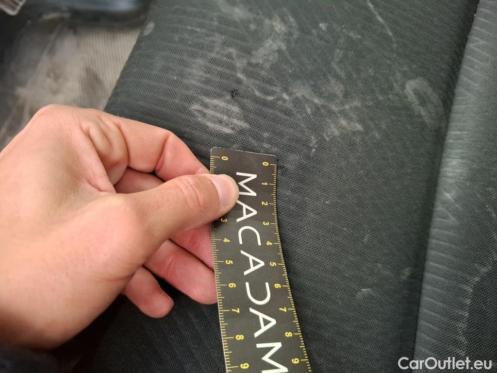  Renault  Trafic  III Fourgon Grand Confort L2H1 1200 1.6 dCi 125CV BVM6 E6 #12