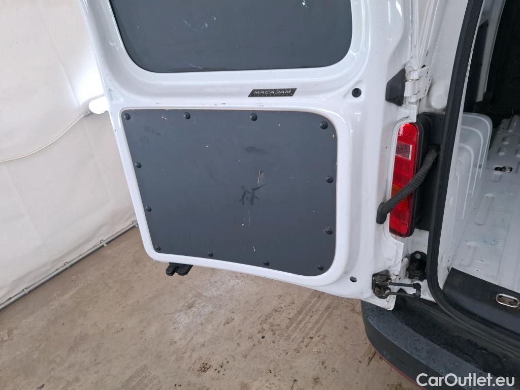  Volkswagen  Caddy VOLKSWAGEN  Van / 2015 / 4P / Fourgonnette 2.0 TDI 75 Business Line #35