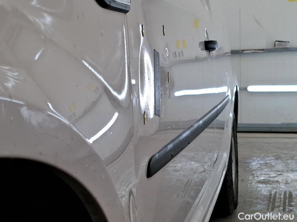  Volkswagen  Caddy VOLKSWAGEN  Van / 2015 / 4P / Fourgonnette 2.0 TDI 75 Business Line #16