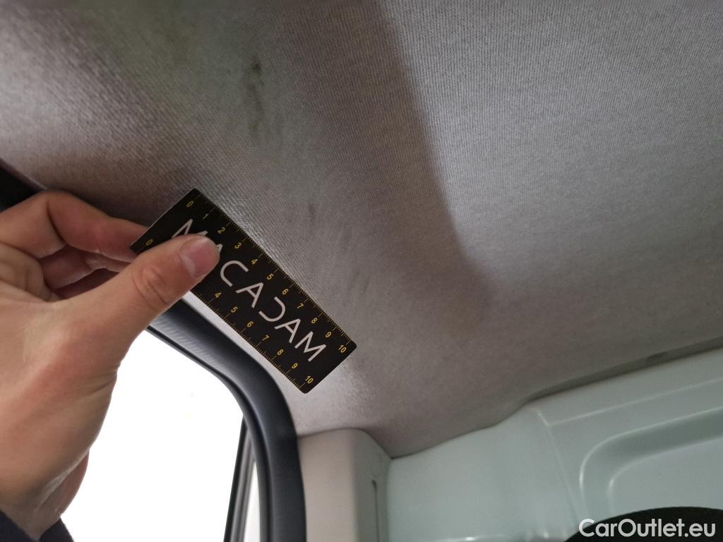  Renault  Trafic  III Fourgon Grand Confort L2H1 1200 1.6 dCi 125CV BVM6 E6 #48