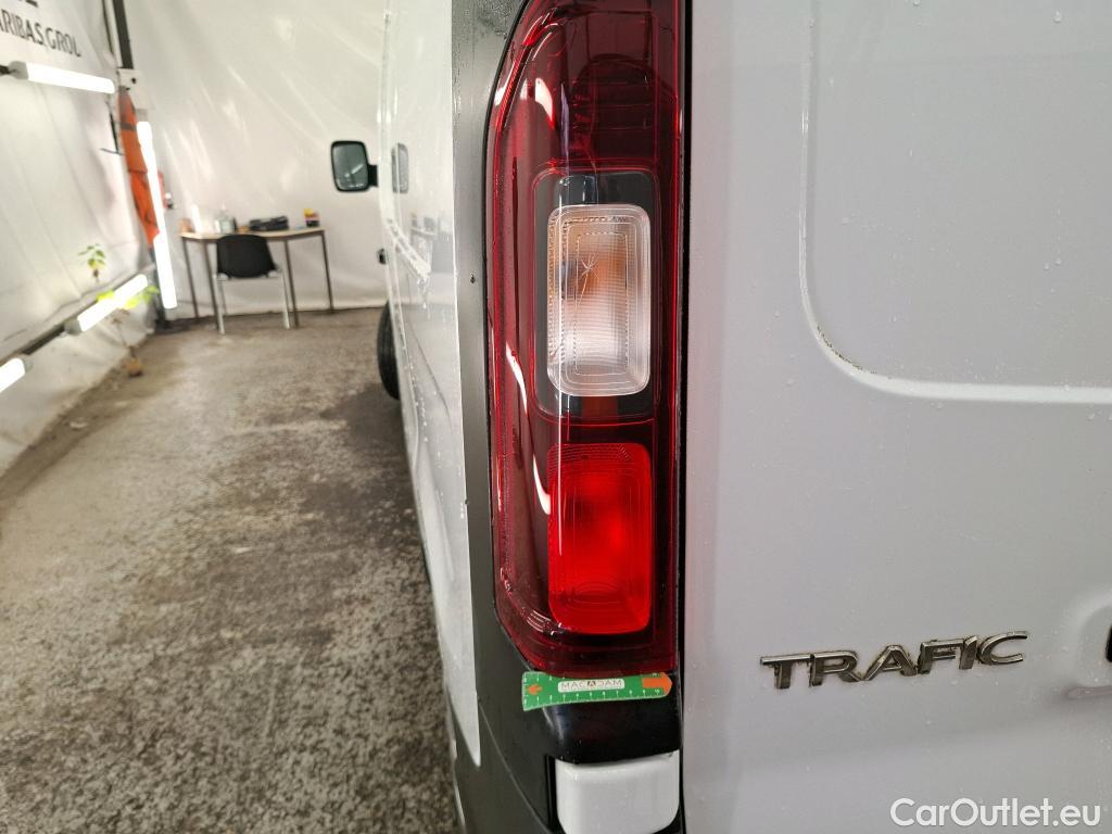  Renault  Trafic RENAULT  / 2019 / 4P / Fourgon tole FG GCF L1H1 1200 dCi 120 #7