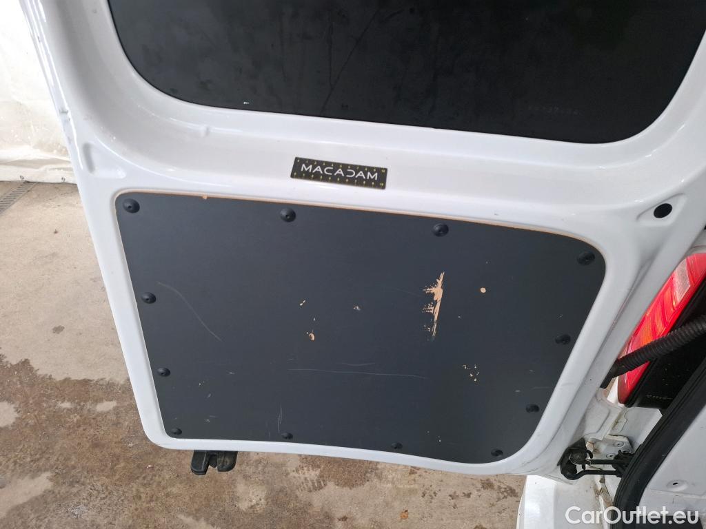  Volkswagen  Caddy VOLKSWAGEN  Van VU 4p Fourgonnette 2.0 TDI 102 Business Line Plus #30