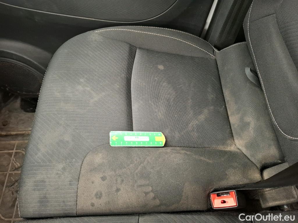  Renault  Trafic  Fourgon L1H1 1000 Confort 1.6 dCi 95CV BVM6 E6dT #31