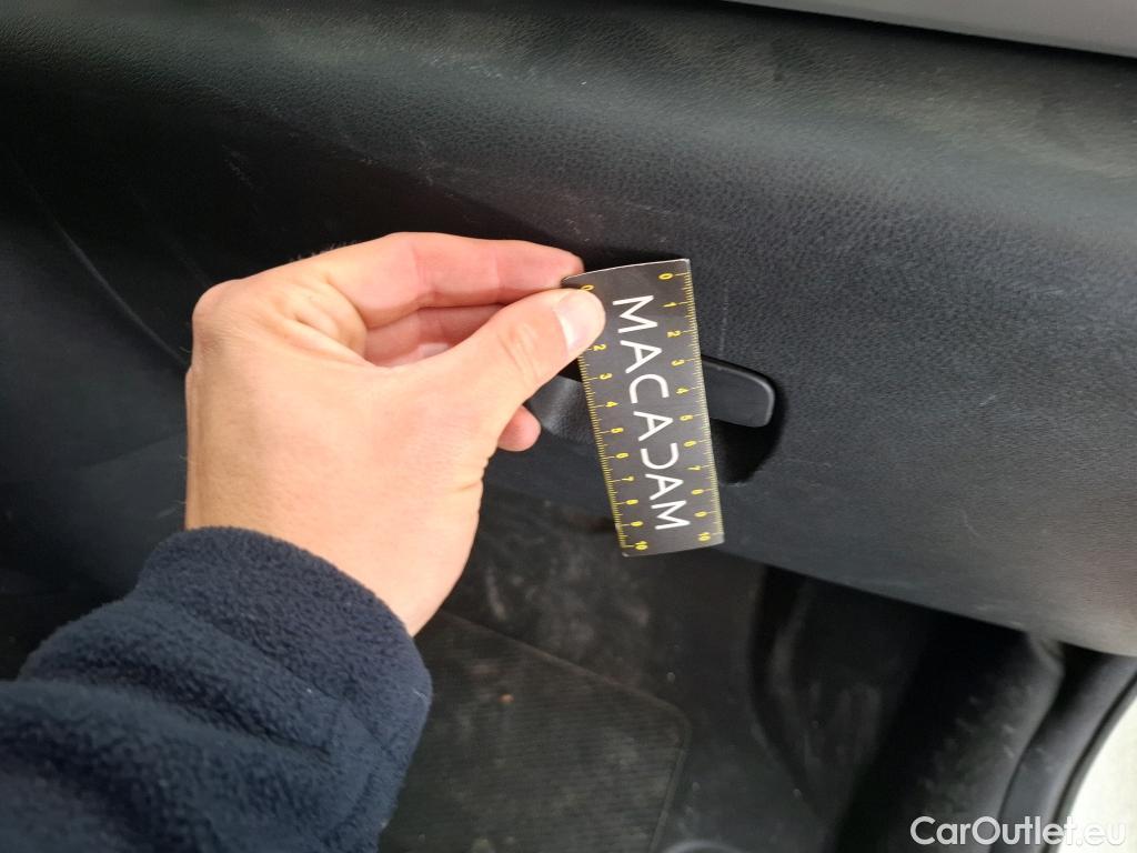  Renault  Trafic  III Fourgon Grand Confort L2H1 1200 1.6 dCi 125CV BVM6 E6 #60