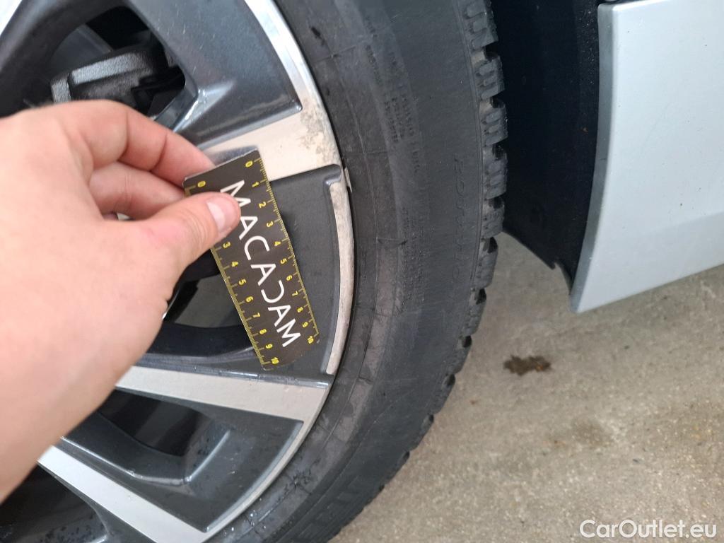  Bmw  Serie 3 Série 3 Touring 316 d Lounge 2.0 120CV BVA8 E6d #20