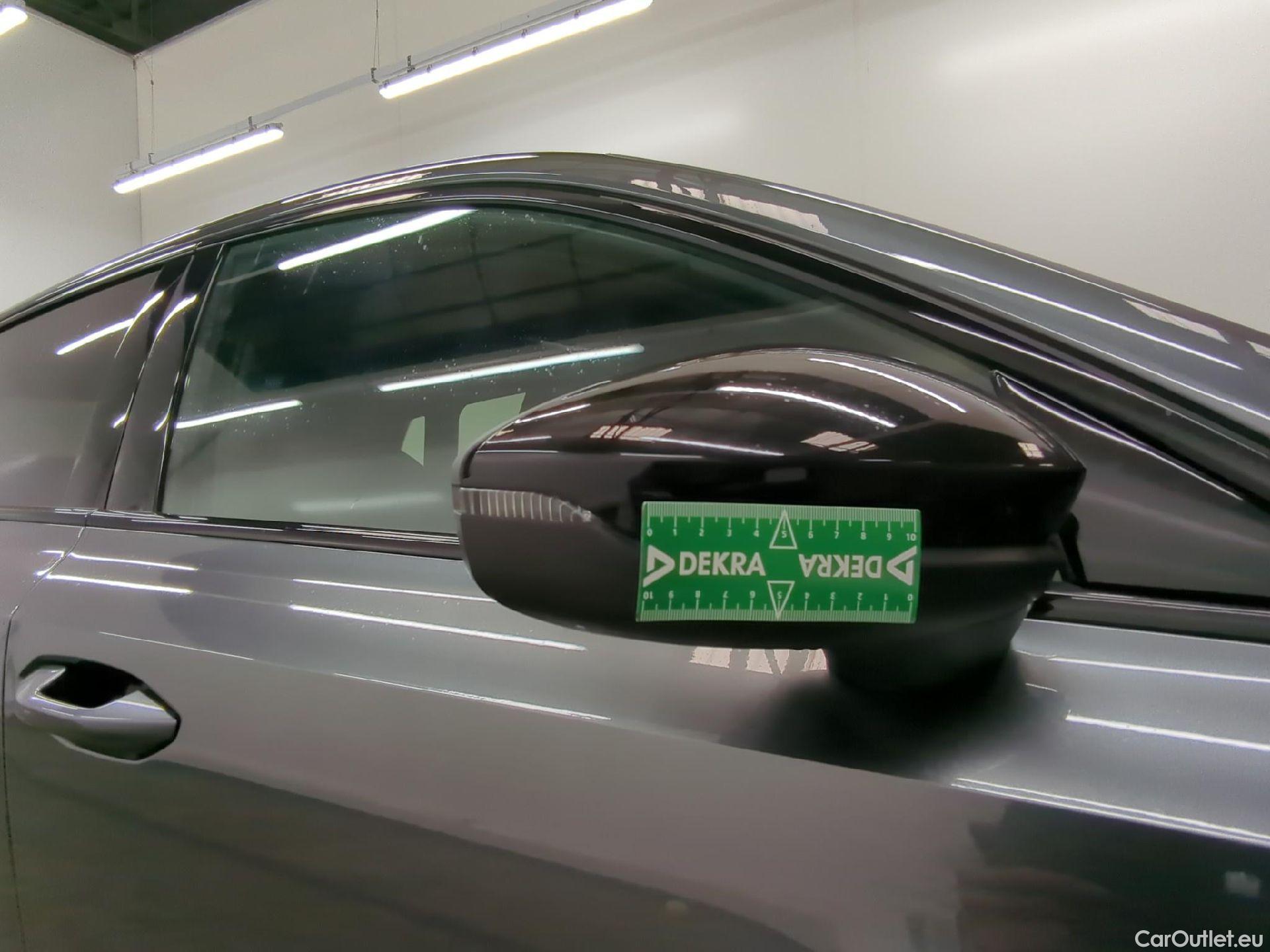  Audi  A3 AUDI  Sportback / 2020 / 5P / Berline 40 TFSI e 204 S Tronic S Line #11