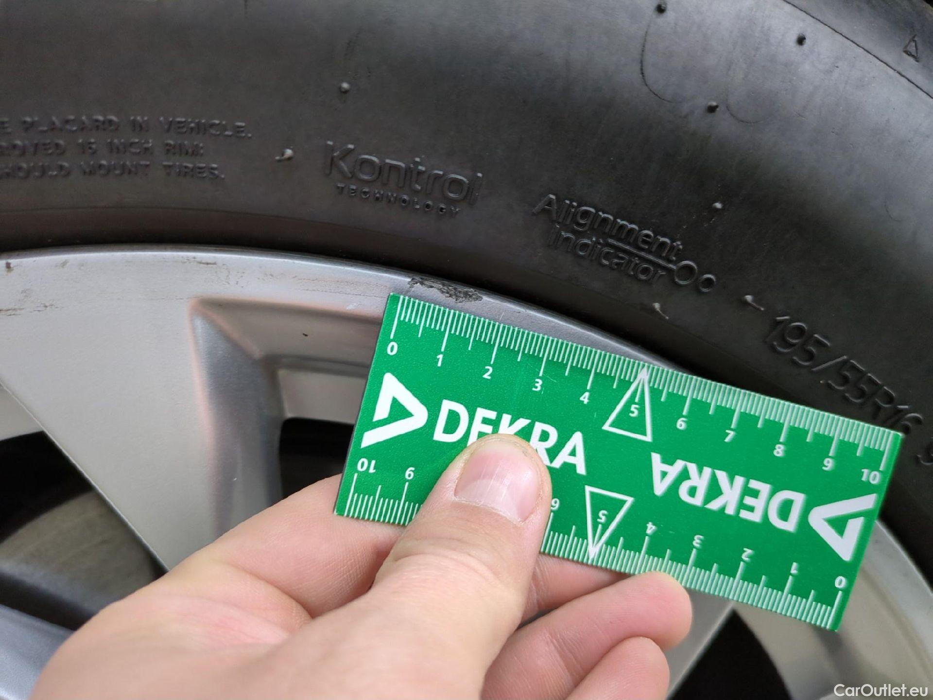  Audi  A1 Sportback  30 TFSI Business line 1.0 TFSI 115CV BVA7 E6dT #6